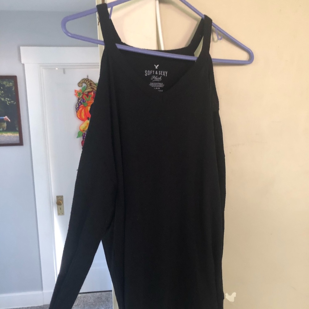 American Eagle top
